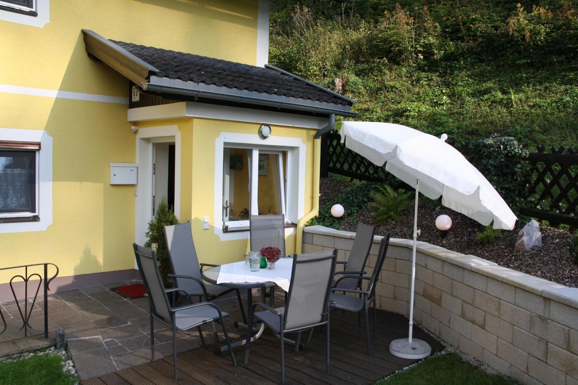 Ferienhaus Christine 탁센바흐 외부 사진